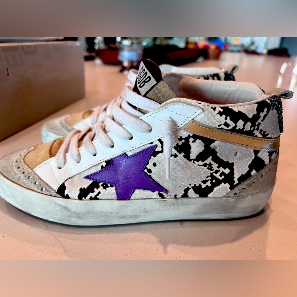 Golden Goose Mid Star Classic like new, worn 2 times sold out